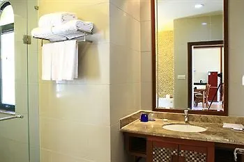 Sanya Sweetome Vacation Apartment - Yalong Bay