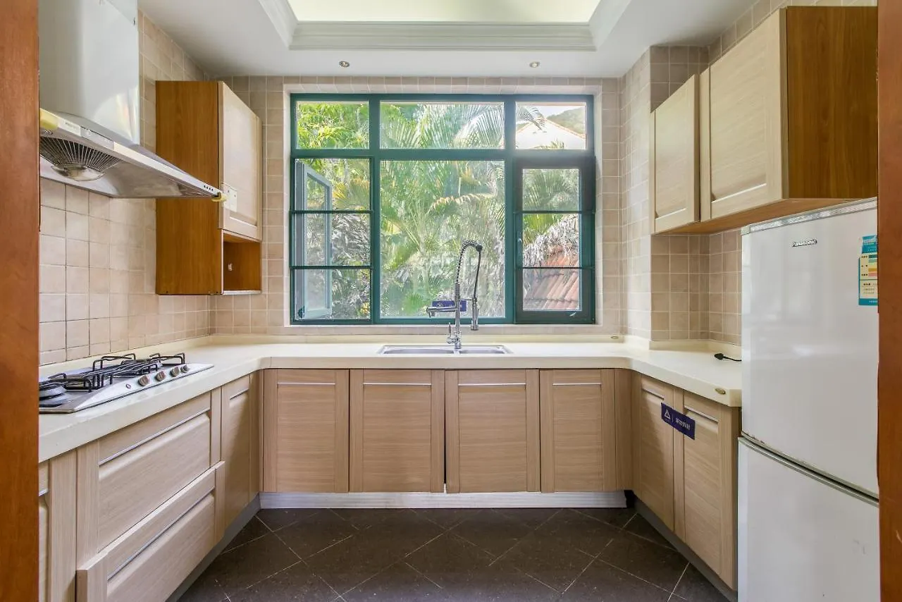 Sanya Sweetome Vacation Apartment - Yalong Bay